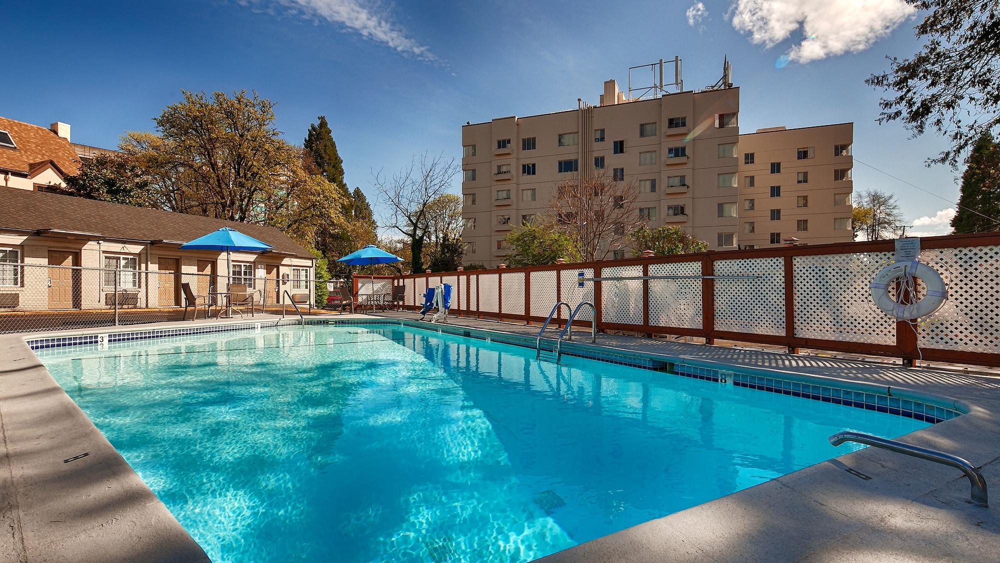 Travelodge By Wyndham Eugene Downtown/University Of Oregon Екстер'єр фото