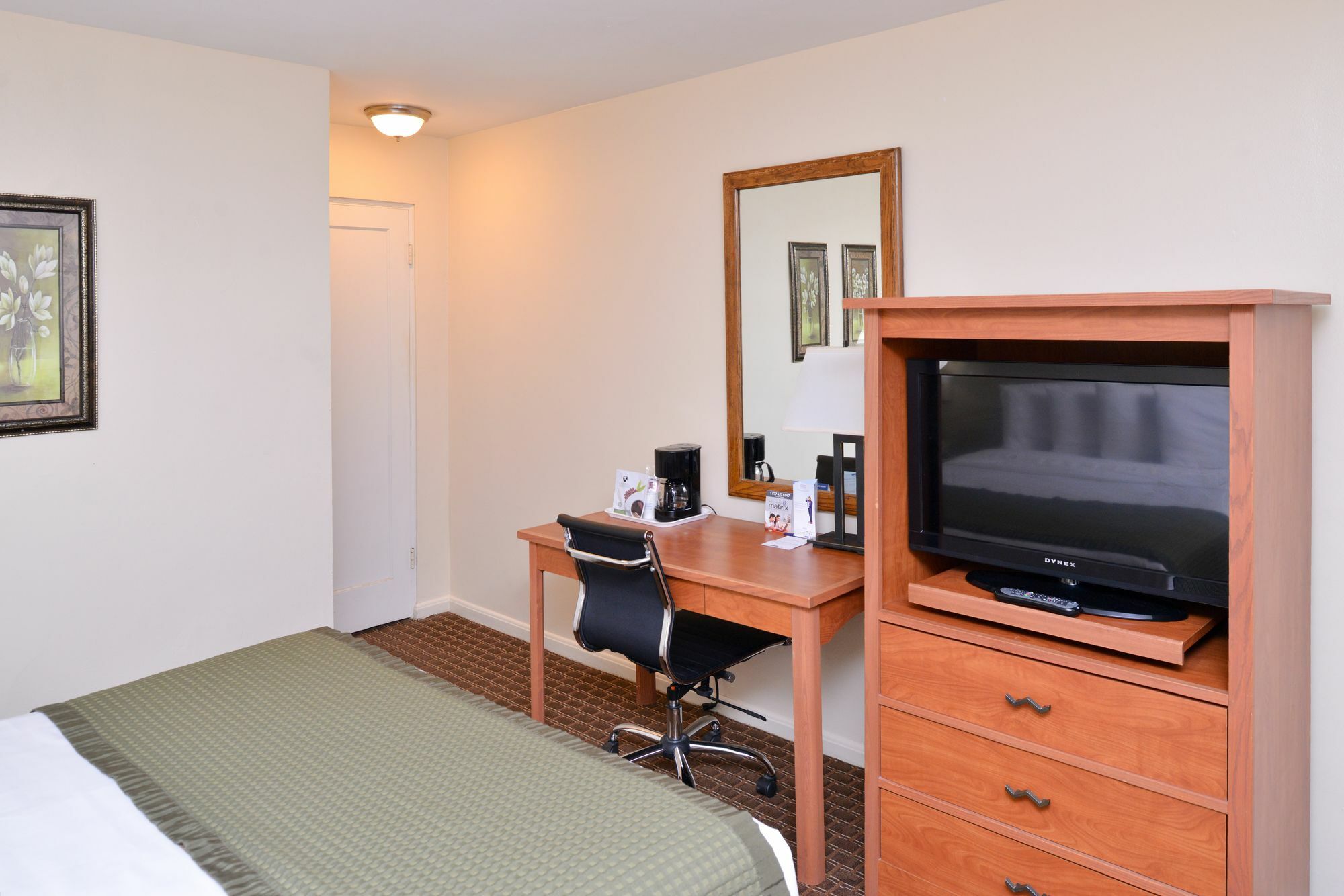Travelodge By Wyndham Eugene Downtown/University Of Oregon Екстер'єр фото