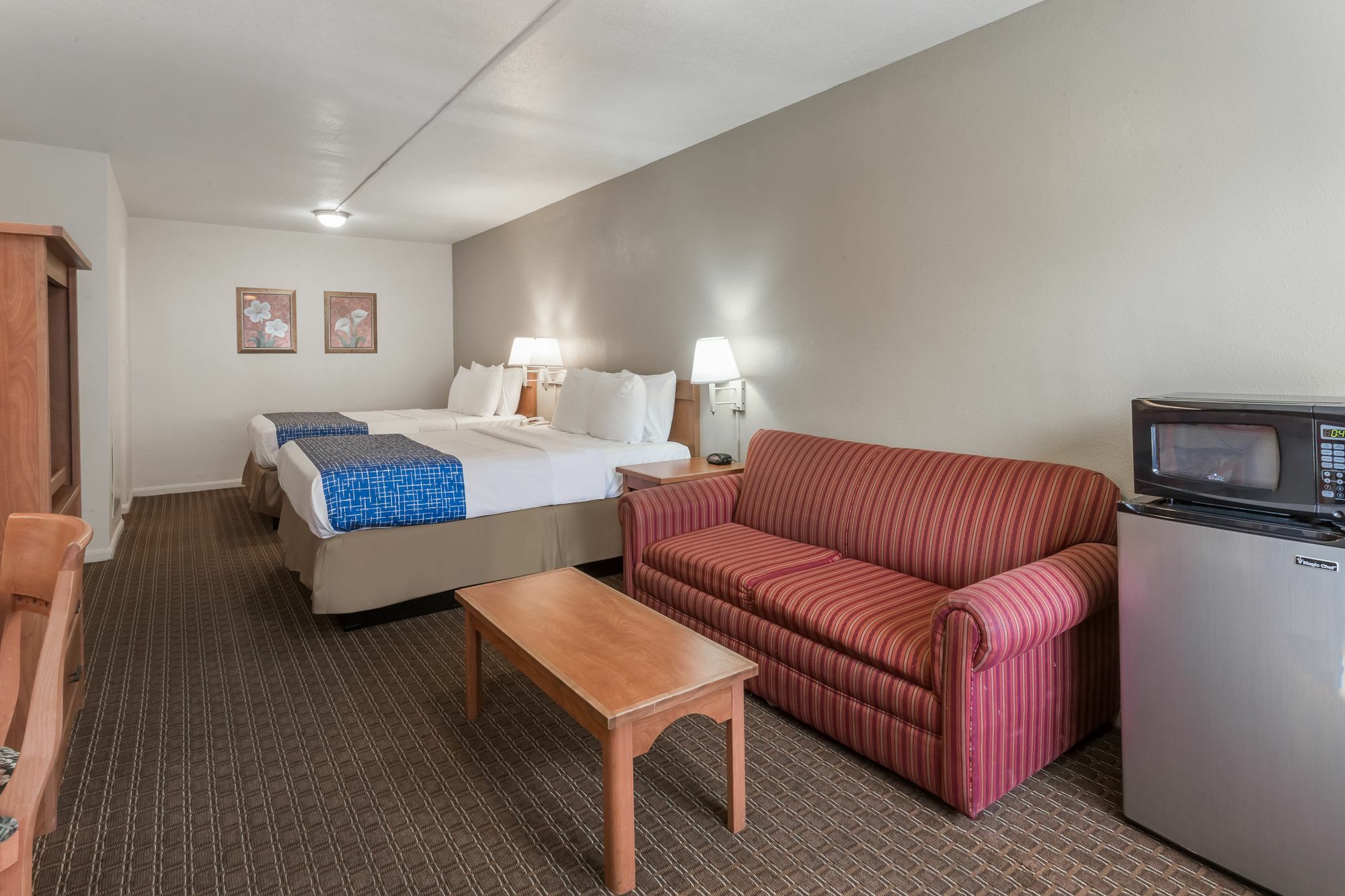 Travelodge By Wyndham Eugene Downtown/University Of Oregon Екстер'єр фото